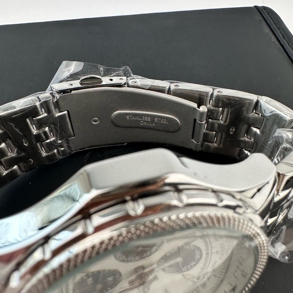 NOS Akribos XXIV Multi Function Chronograph Watch Stainless Steel extra Band - Picture 10 of 15